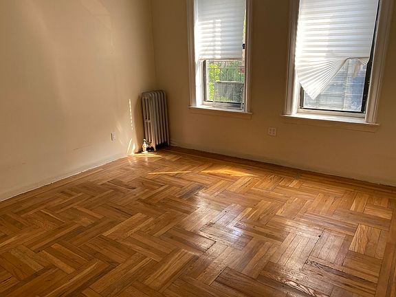 2nd image of 505 W 167th St APT 2A
