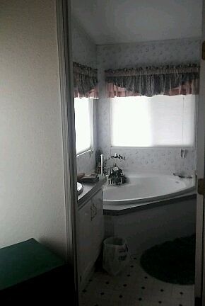 4th image of 5820 Hobbs Ln #43