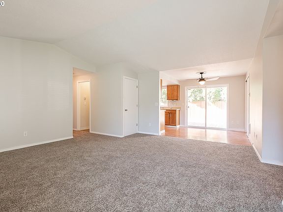 5th image of 2009 NE 53rd Cir