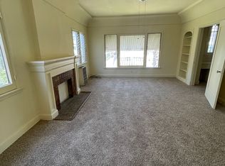 1745 1/2 N Kenmore Ave #1745-1/2, Los Angeles, CA 90027