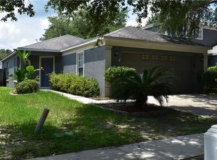 404 Pine Pointe Ct, Seffner, FL 33584