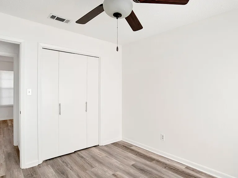 1382 Fairchild St #B — Photo 5