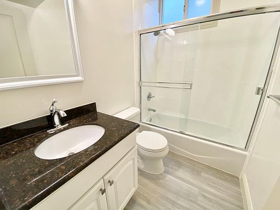5th image of 27085A Bryant St #2708.5