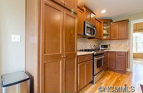 2nd image of 89 Meadow Run Dr