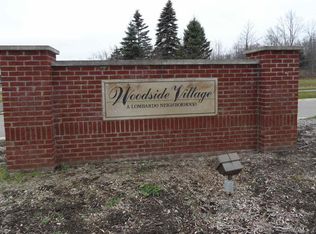 10650 Scarlet Oak Dr, Ypsilanti, MI 48198