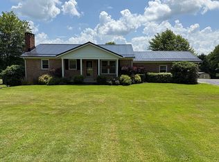 308 Warren Rd, Franklin, PA 16323