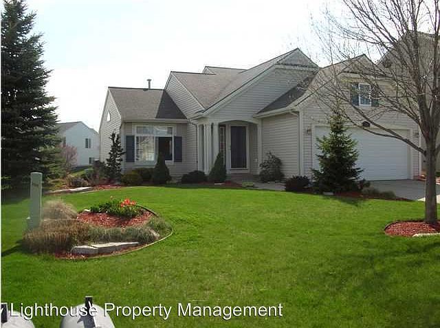 1st image of 5653 E Grove Dr SE