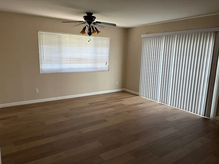 912 Purdue St — Photo 19