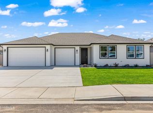 5140 Woolsey Rd, Yakima, WA 98903