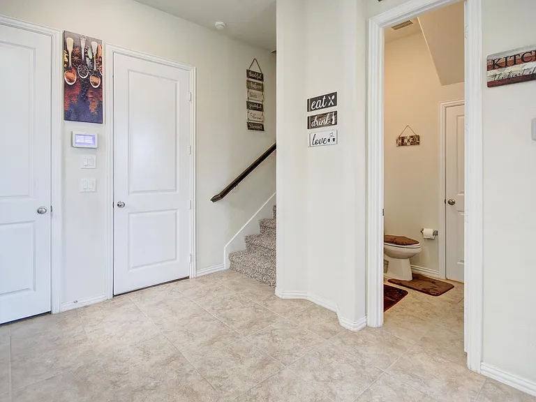 1646 Ryon Falls Dr — Photo 24