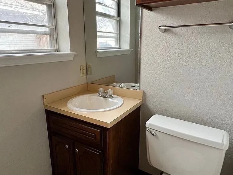 752 W Forest Dr — Photo 9