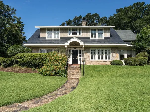 13 Furches St, Raleigh, NC 27607