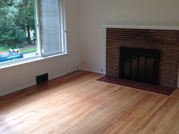 Living room & fireplace