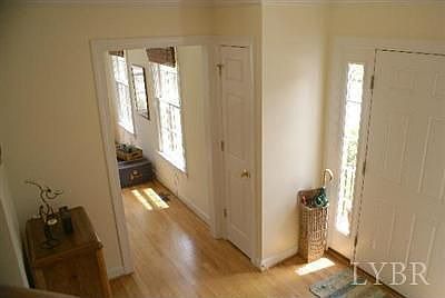 1st image of 107 Earls Ct