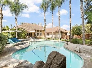 2926 S Johnson St, Visalia, CA 93277