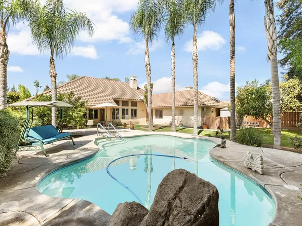 2926 S Johnson Street, Visalia, CA 93277