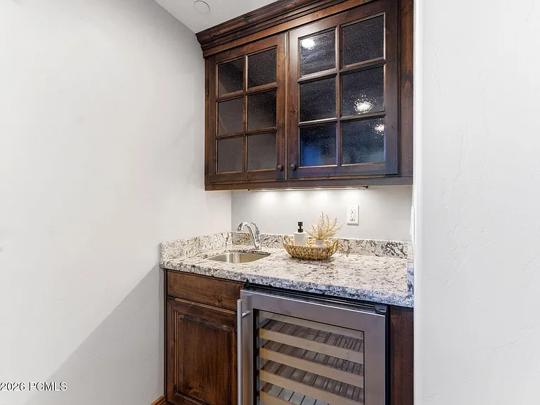 3286 Lower Saddleback Rd — Photo 12