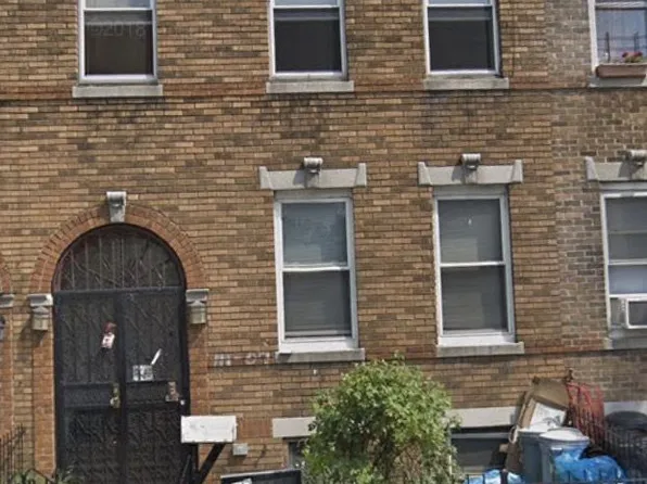11107 Northern Blvd, Corona, NY 11368