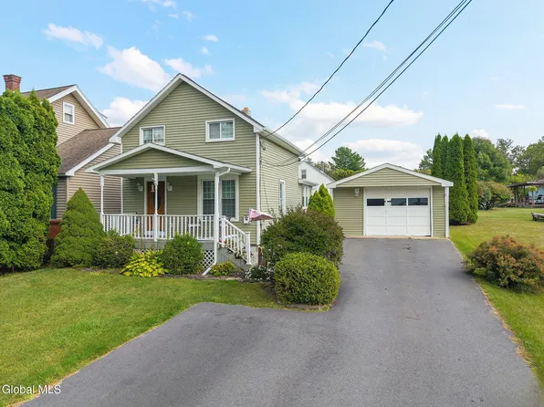 113 Chapel Place, Amsterdam, NY 12010