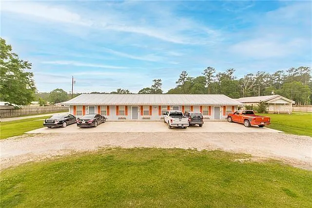 196 N Larussa Ln #3
