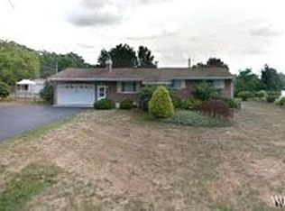 5669 Bowmiller Rd, Lockport, NY 14094