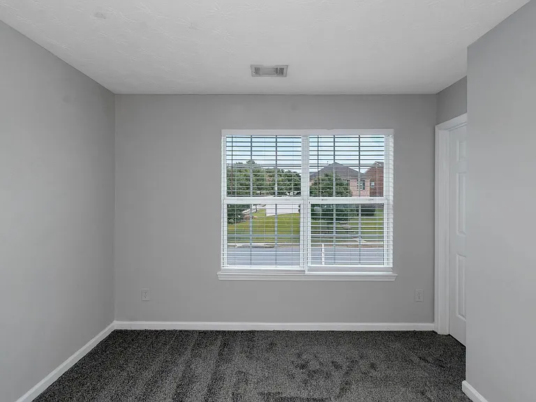 2542 Walter Way — Photo 27