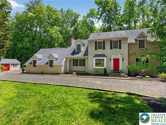 2nd image of 2635 Possum Hollow Rd