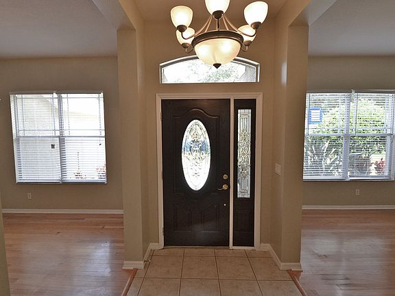 2nd image of 1141 Lumsden Trace Cir