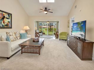 245 Deerwood Cir #12-8, Naples, FL 34113