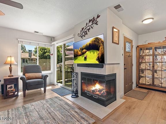 5th image of 3199 Oakshire Ct