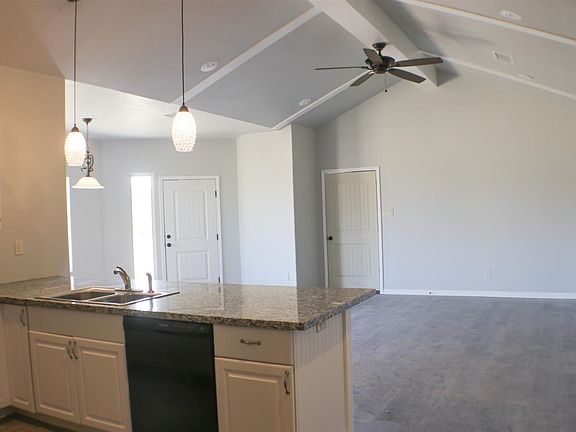 4th image of 617 N Elkhart Ave