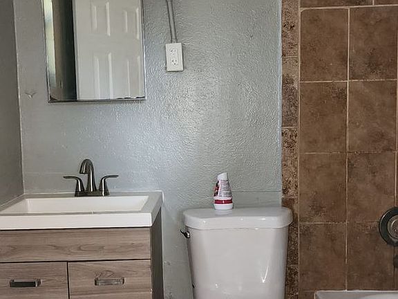 5th image of 1336 E 137th Ave