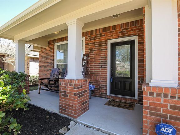 3rd image of 11042 S Auden Cir