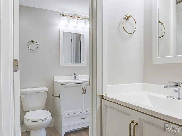 Grandview Apartment Homes — Photo 13