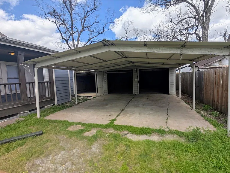 7521 Laredo St — Photo 28
