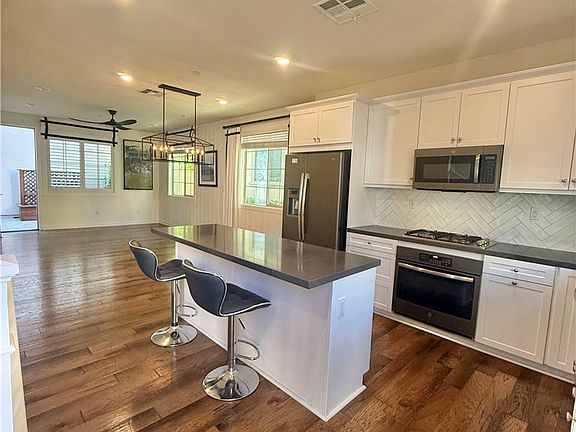 5th image of 2283 Apple Ct