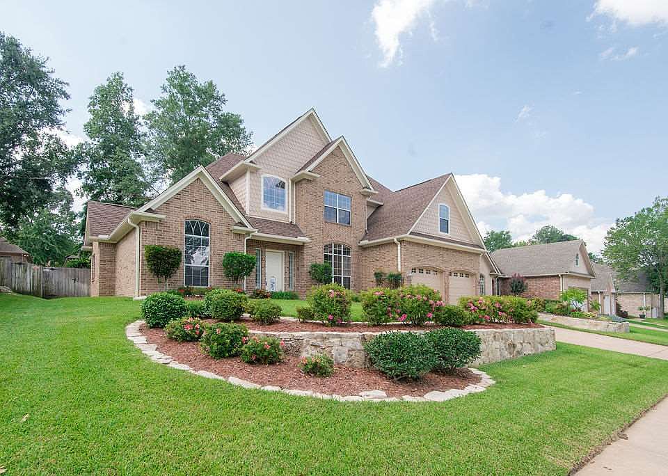 1st image of 618 W Heritage Dr