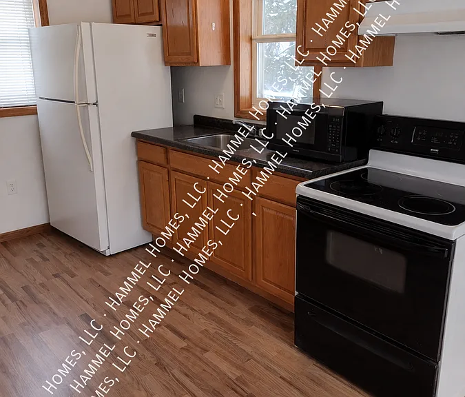 W5582 Lacy St — Photo 2