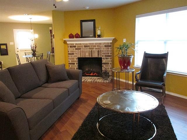 1st image of 1317 Soaptree Ln