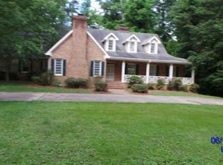 418 S Woodland Rd, Henderson, NC 27536