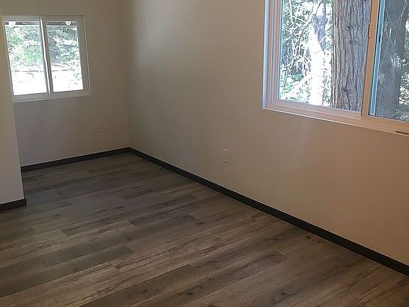 Upstairs Bedroom 2