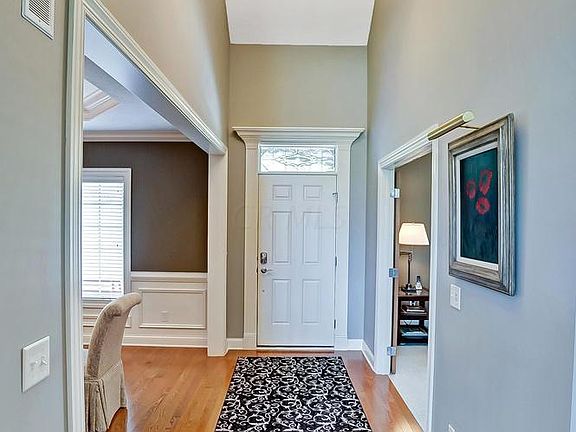 3rd image of 1490 Stewart Pl #4