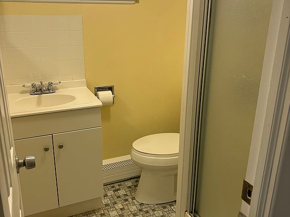 3rd image of 6629 70th St #1G