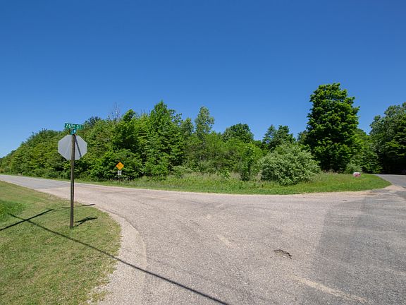 2nd image of 13th Ave
