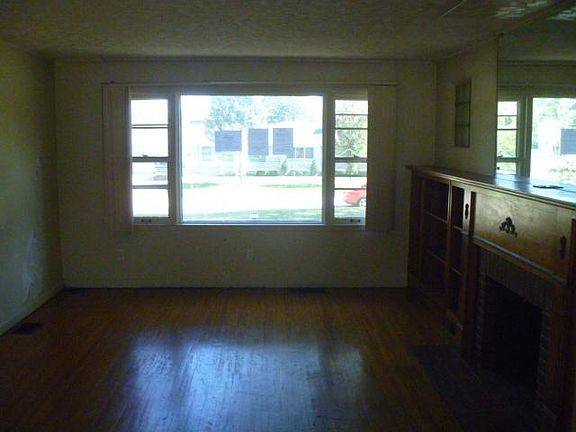 3rd image of 5050 Harlan St