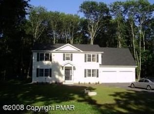 1386 Neola Rd, Stroudsburg, PA 18360