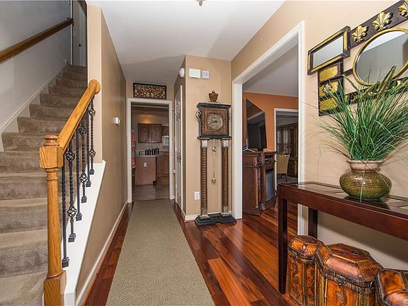 2nd image of 5003 Fernbrook Pl
