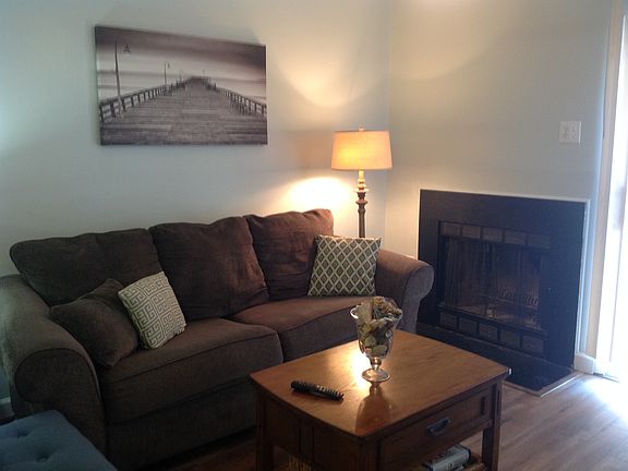 2nd image of 8630 Beekman Pl Unit B