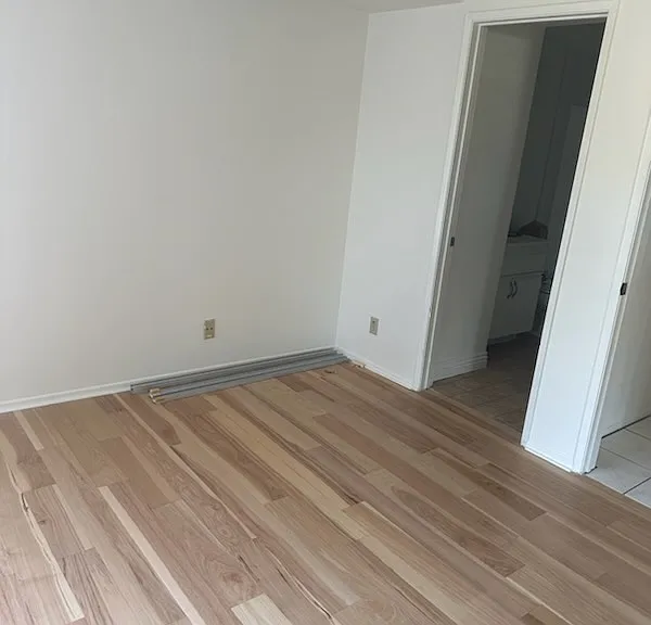 601 Palm Dr #200 — Photo 2