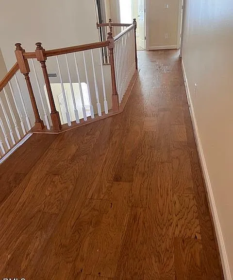 507 Bartlett Cir — Photo 9